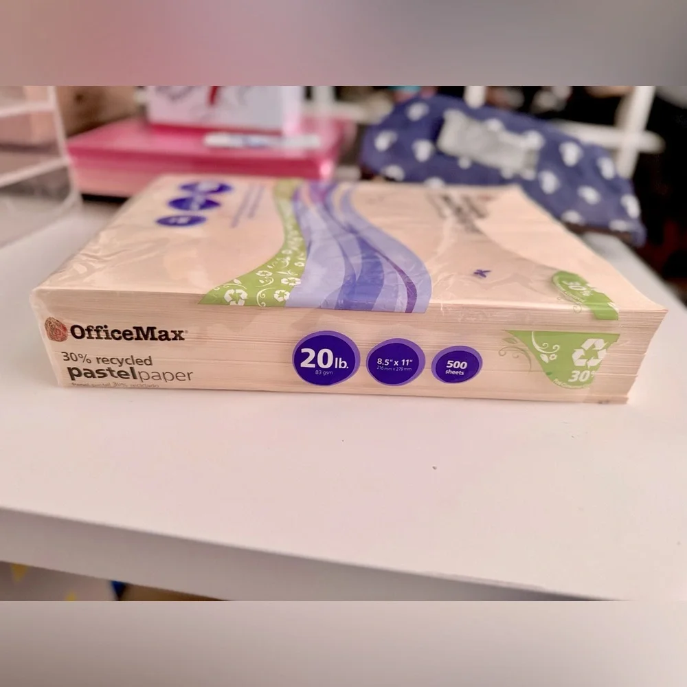 OFFICEMAX Ivory 20 lb. 8.5”x11” Recycled Pastel Paper Pack